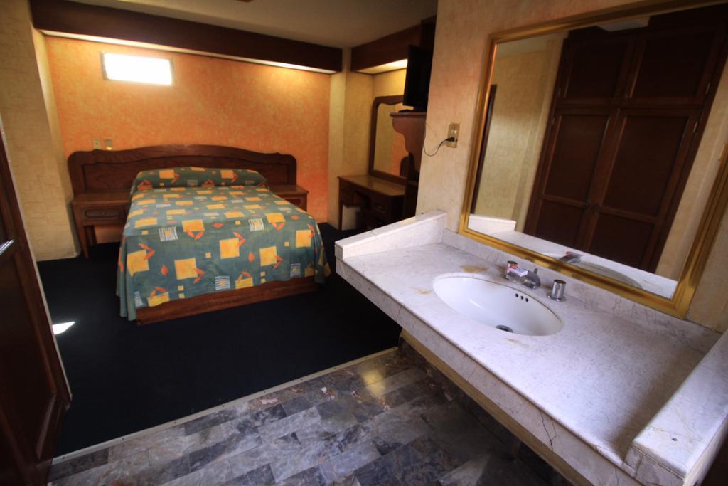 Hotel Isabel I Oaxaca ภายนอก รูปภาพ